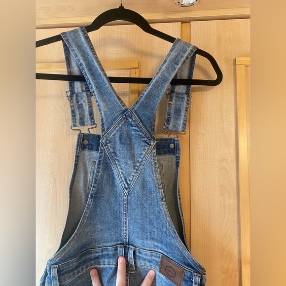 RVCA Foss Skinny Denim Overalls Size 27 - Picture 14 of 14